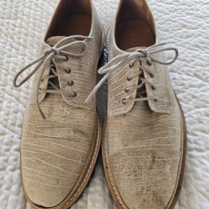 Taft Textured Cream Lace-Up Oxfords